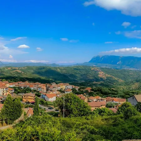 Macondo Bed & Breakfast *