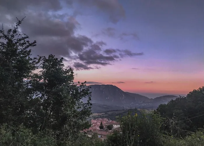 Macondo Oda ve Kahvaltı *